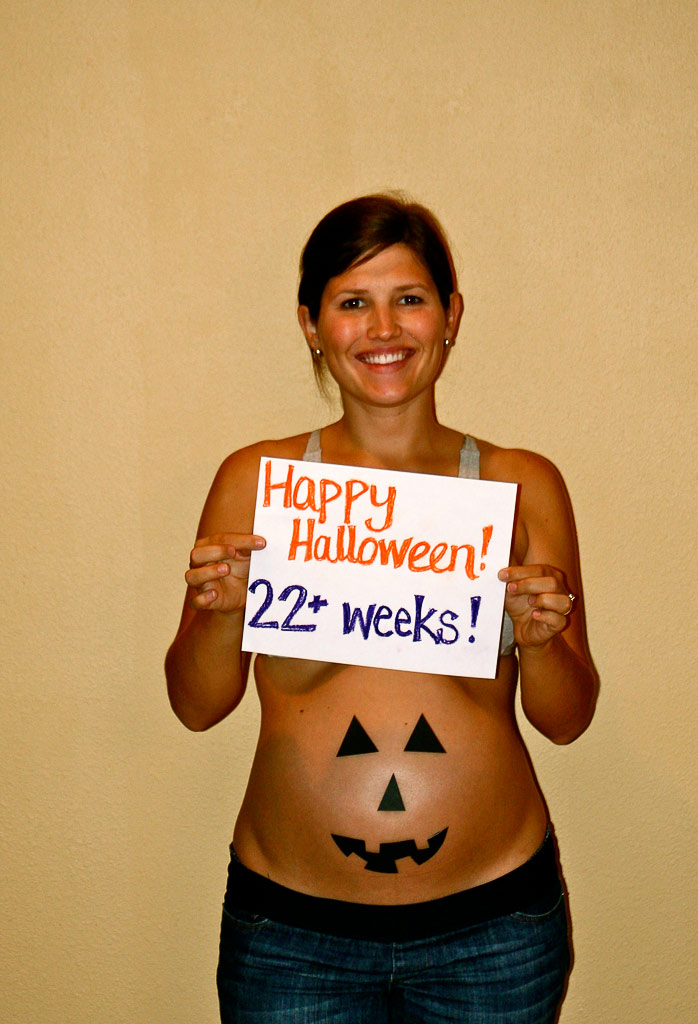 22 week baby bump