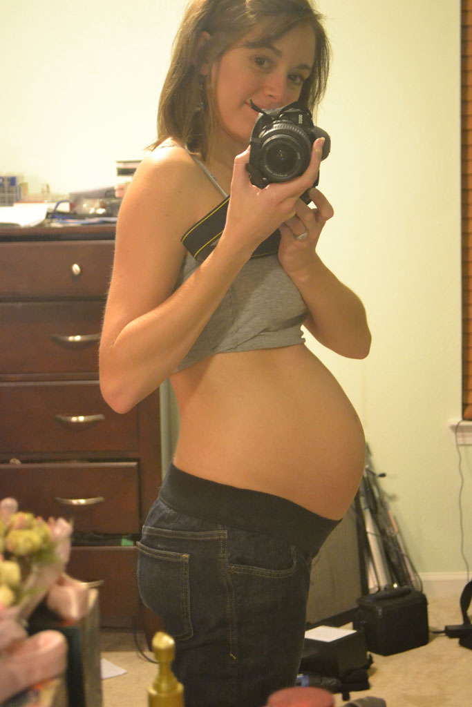 26 week bump pictures