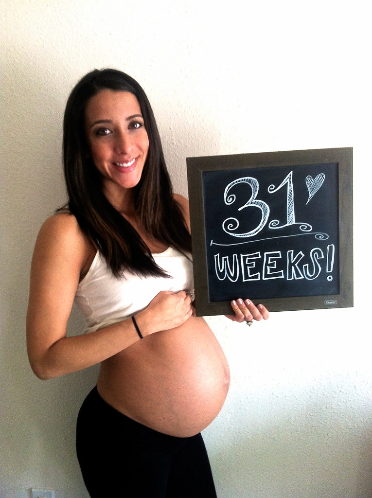 31-weeks-pregnant-with-twins-marta