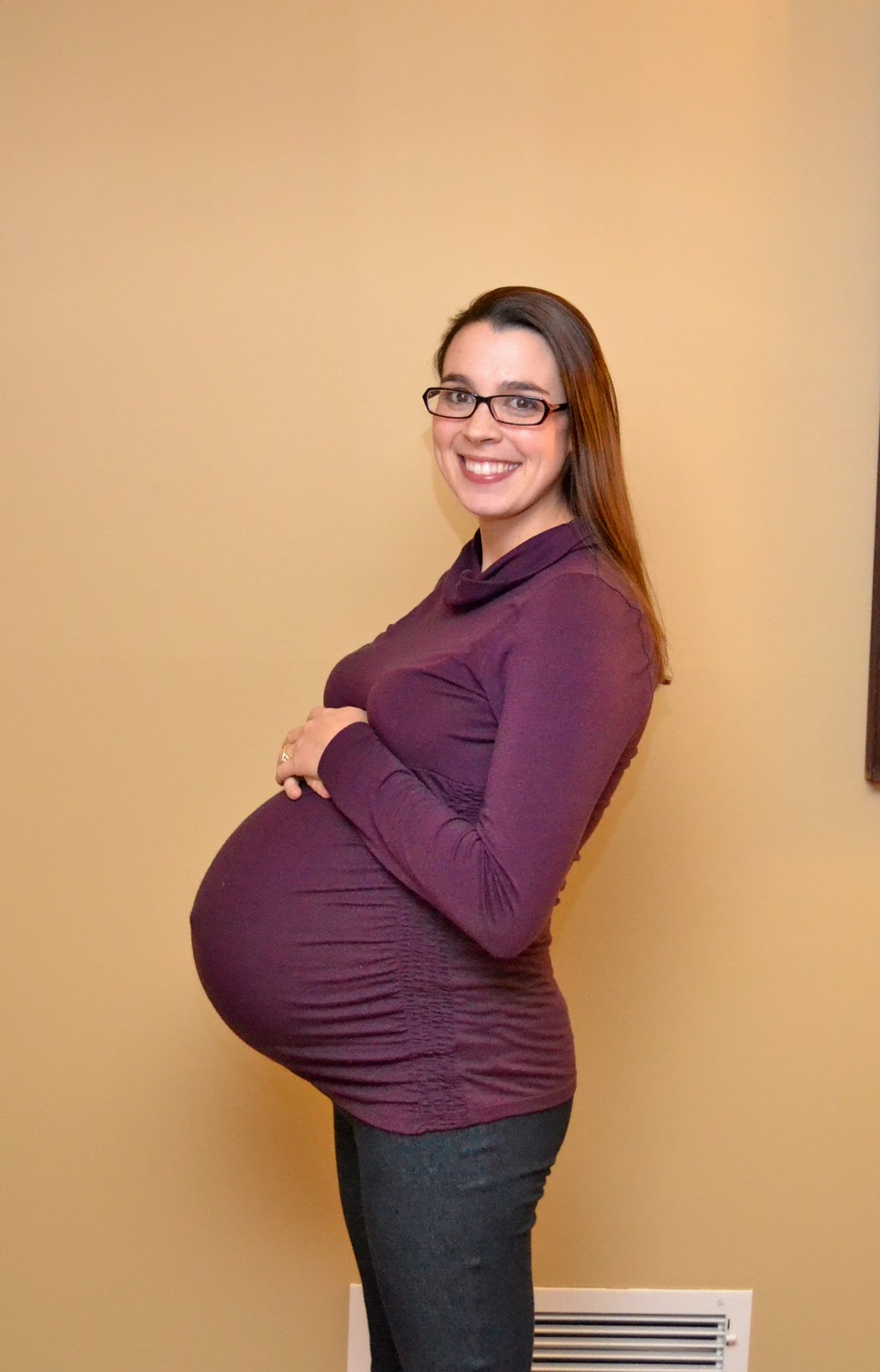32 weeks pregnant with twin girls
