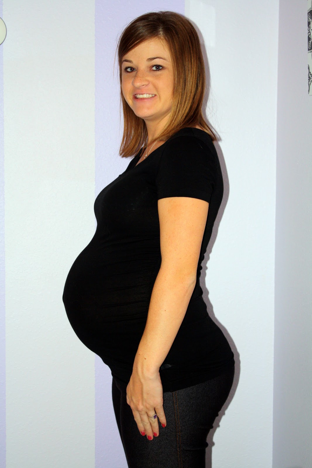 35 weeks pregnant - The Maternity Gallery
