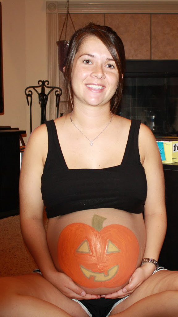 Pregnant Halloween Costume