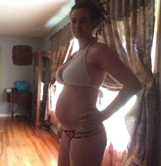 15 weeks pregnant bikini