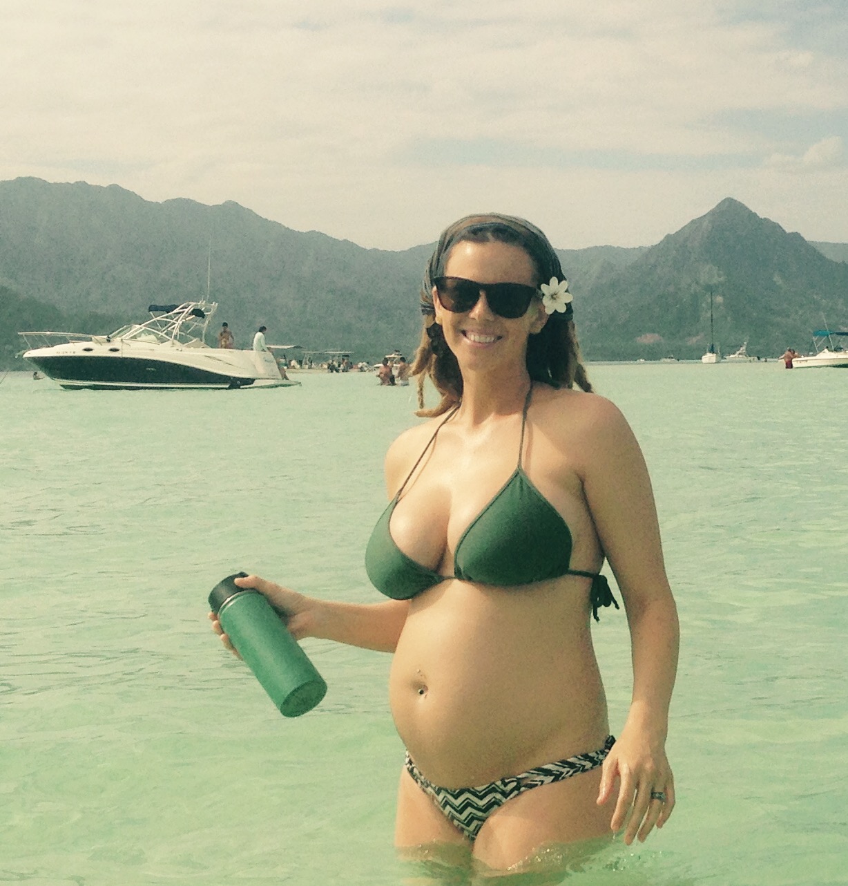 pregnant bikini at 19 weeks