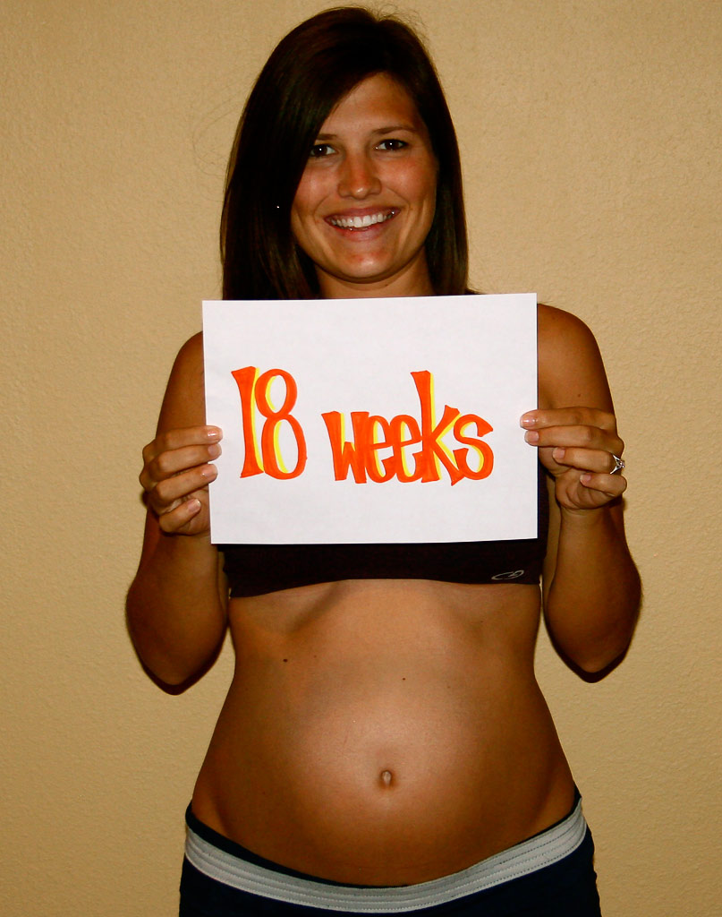 18 week baby bump