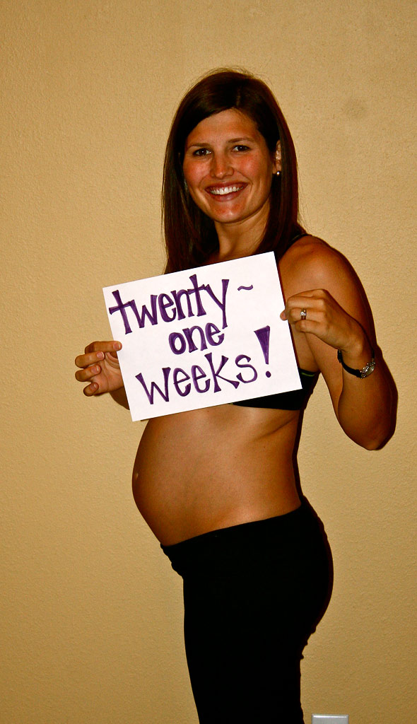 21 week baby bump